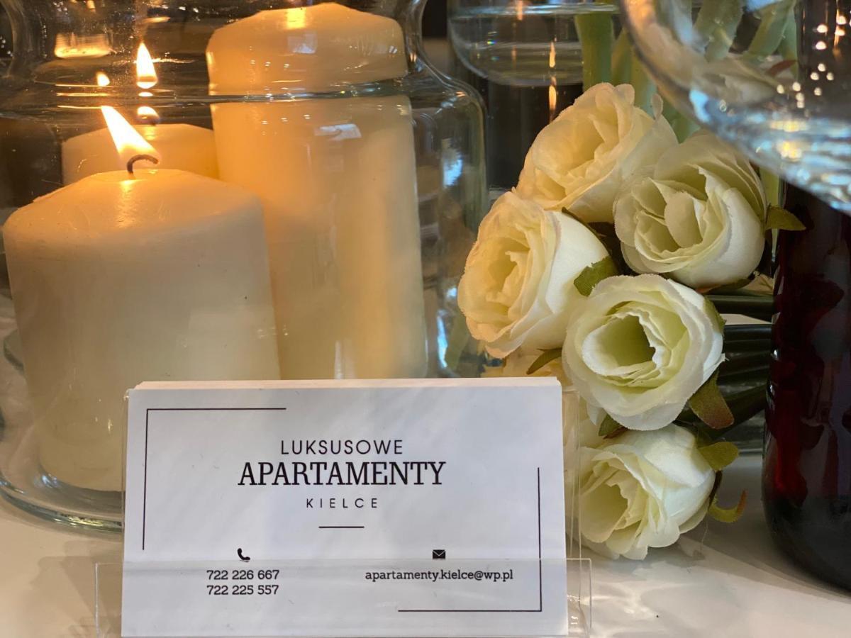 Family & Business Elegant Rynek Centrum Downtown - 2 Bedroom, Balcony, Parking Апартаменти Кельце