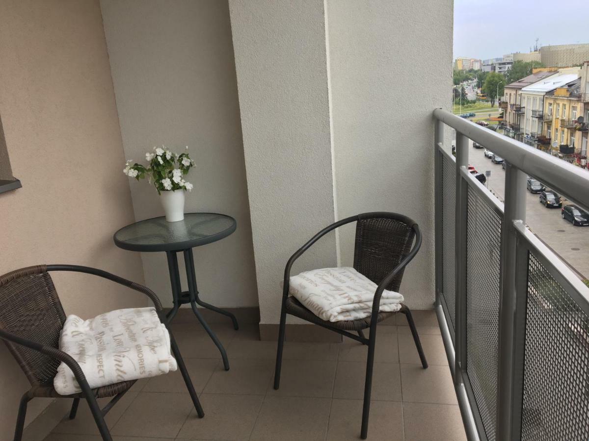 Family & Business Elegant Rynek Centrum Downtown - 2 Bedroom, Balcony, Parking * Kielce