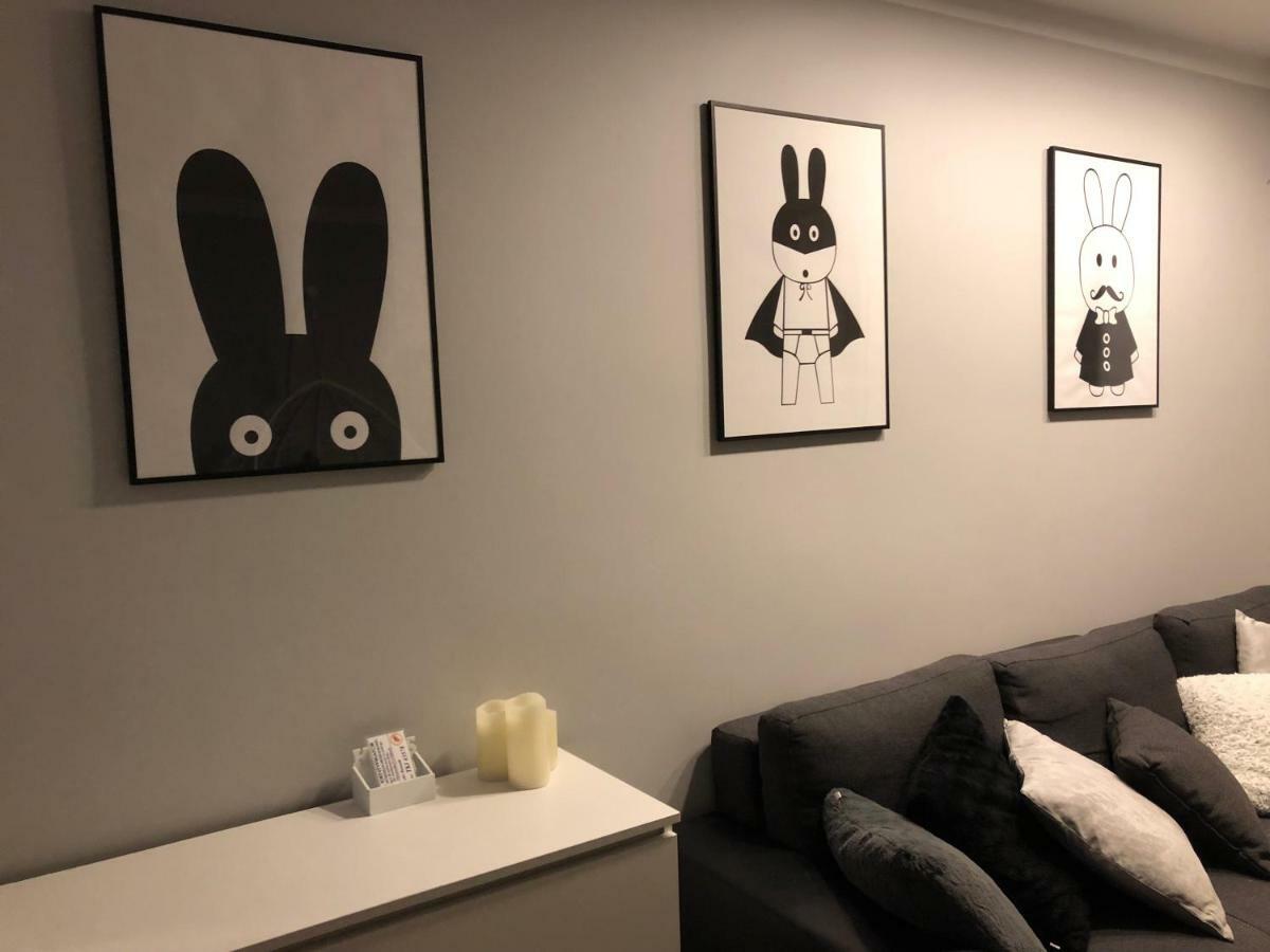 Apartment Family & Business Elegant Rynek Centrum Downtown - 2 Bedroom, Balcony, Parking *